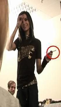 Biografie - Bill fumeaza din kuza fumatului numy poate sa - Bill Kaulitz