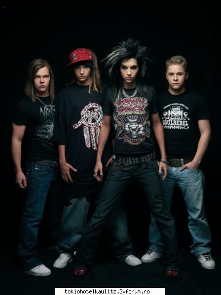 poze - aici doar poze cu cei 4 - Tokio Hotel
