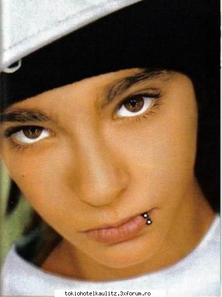 poze cu tom kaulitz - pun si yoooo o poza cu tom - Tom Kaulitz